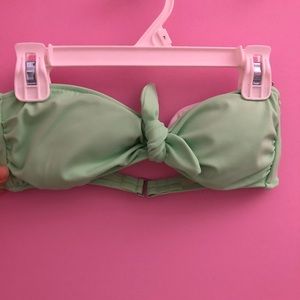 Victoria’s Secret Bikini Top